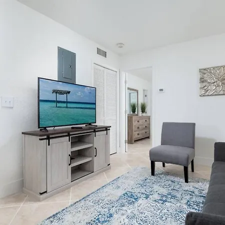 Heart Of Wilton 2 Recently Remodeled Apartment Fort Lauderdale Exterior photo